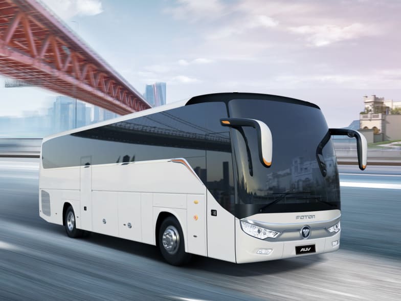 Weekly bus rental Dubai for exploring the city